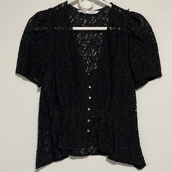 Zara embroidered top with jewel buttons - Picture 1 of 3